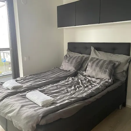 Апартаменты Bright And Cozy *